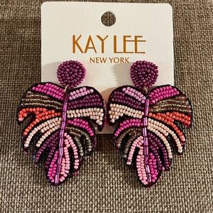 Kay Lee New York Tropical Palm Leaf Seed Beaded Pierced Earrings NWT